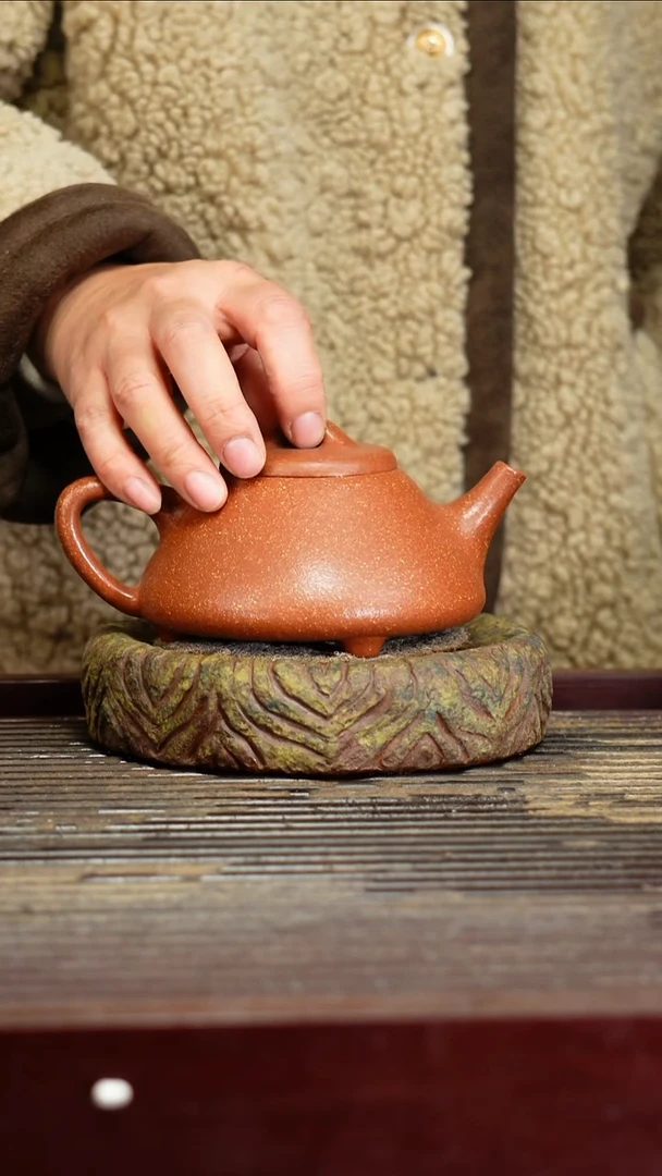 宜兴原矿紫砂壶茶壶宜兴原矿紫砂壶茶壶260C
