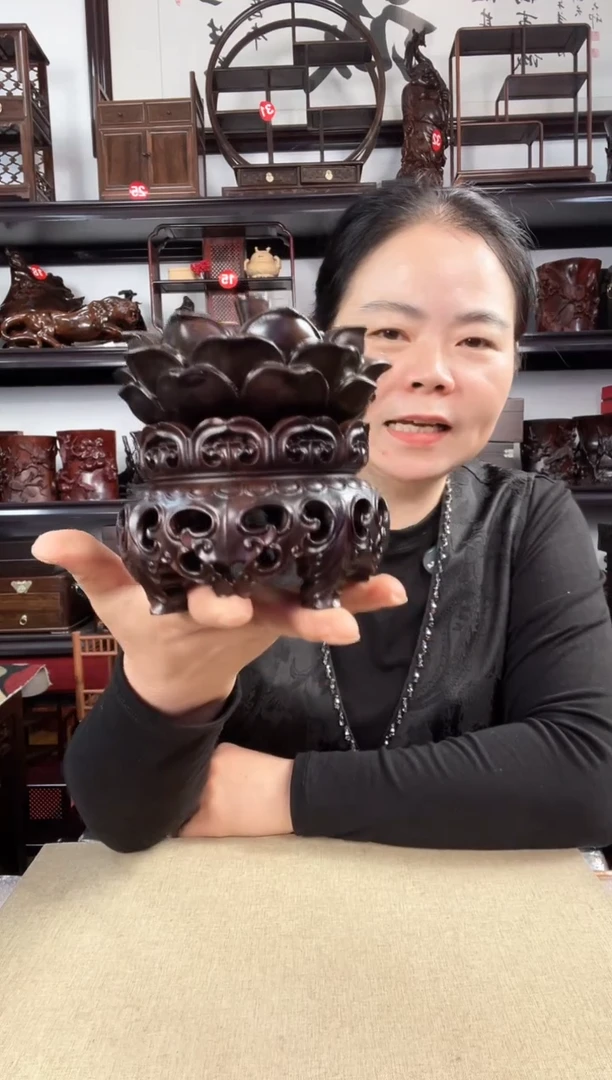 木2782+新莲底座老李红木工艺品