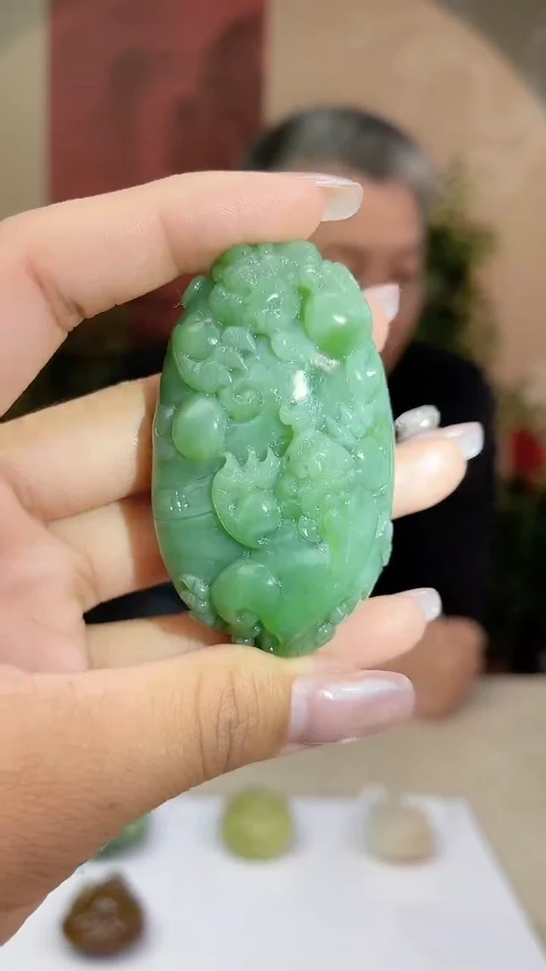 定制和田玉热**～多样性发货拍一发一