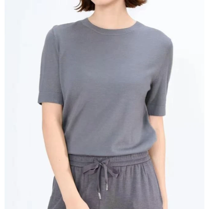 GIRDEAR/哥弟138101  新款气质针织休闲圆领简约时尚显瘦纯色上衣