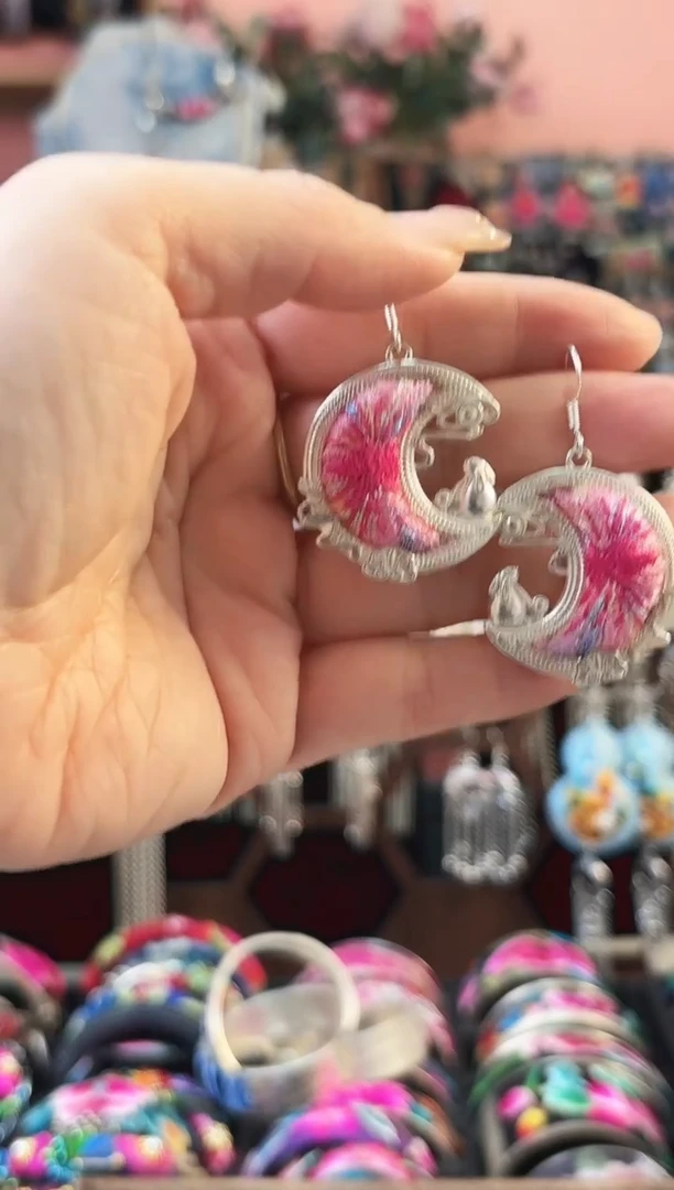 艺枝独绣手工饰品220
