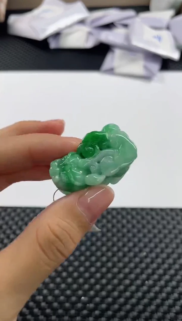 颈饰未镶嵌翡翠基地发货H 8891 貔貅