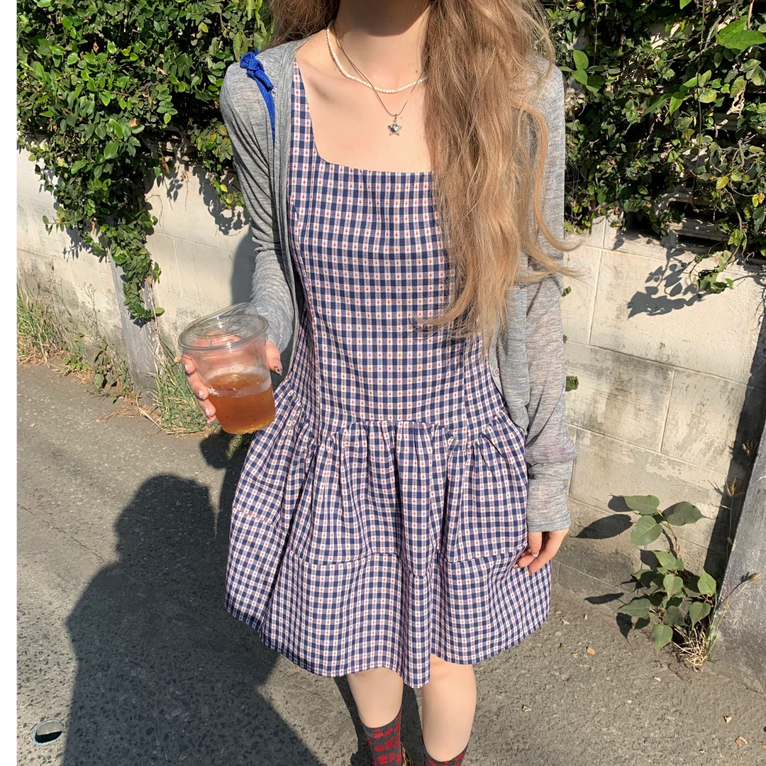 爆爆微胖法式复古短款甜美可爱风格衣服格子背心裙+开衫两件套