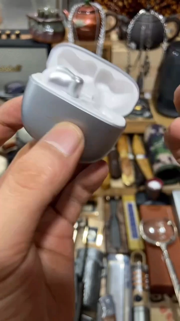 瓷片闪购商品  如图所示