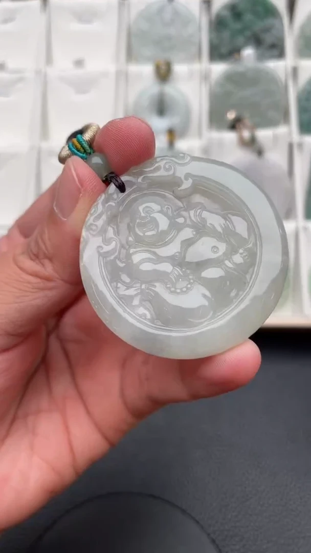 颈饰未镶嵌翡翠天然缅甸翡翠A货206