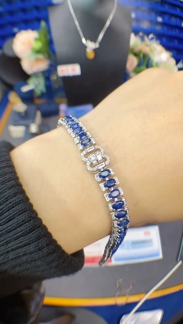 【闪购商品】蓝宝石手链银S925镶嵌带证书福利