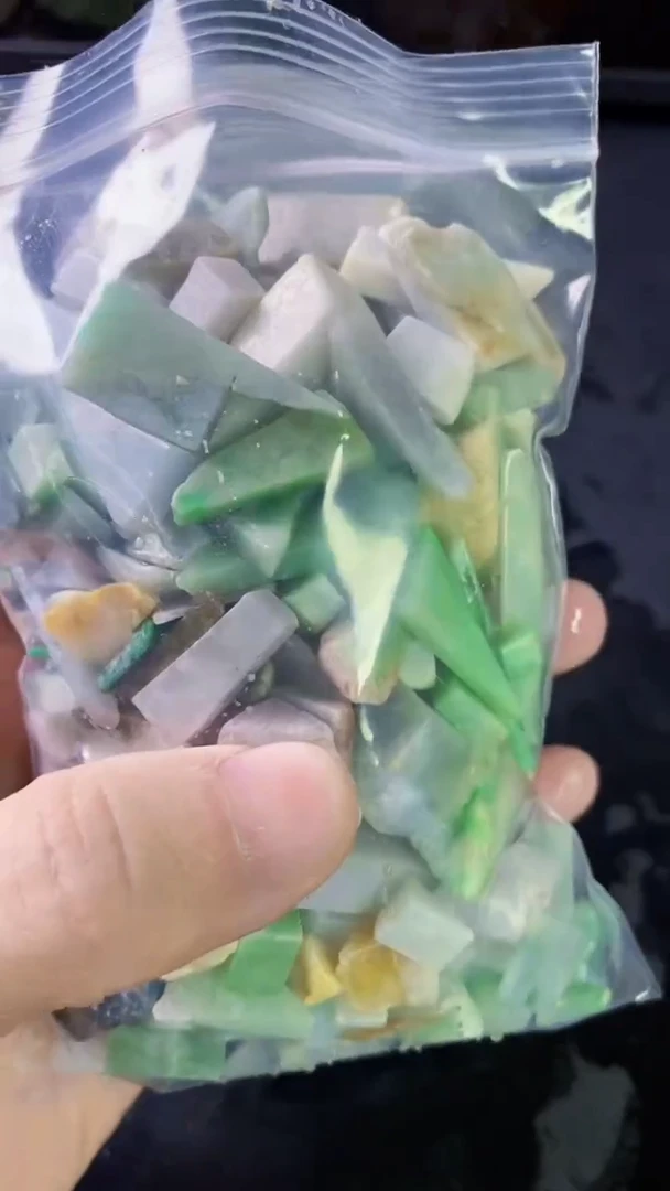 【闪购商品】翡翠颈饰未镶嵌321天然A货翡翠