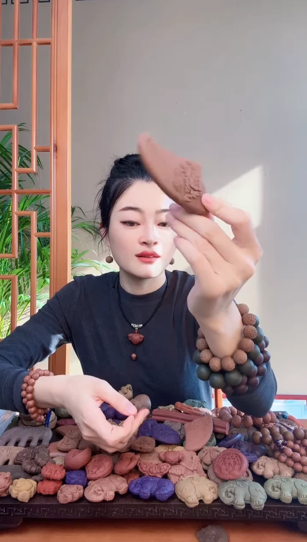 【闪购商品】泥塑瑕疵国色天香刮痧板