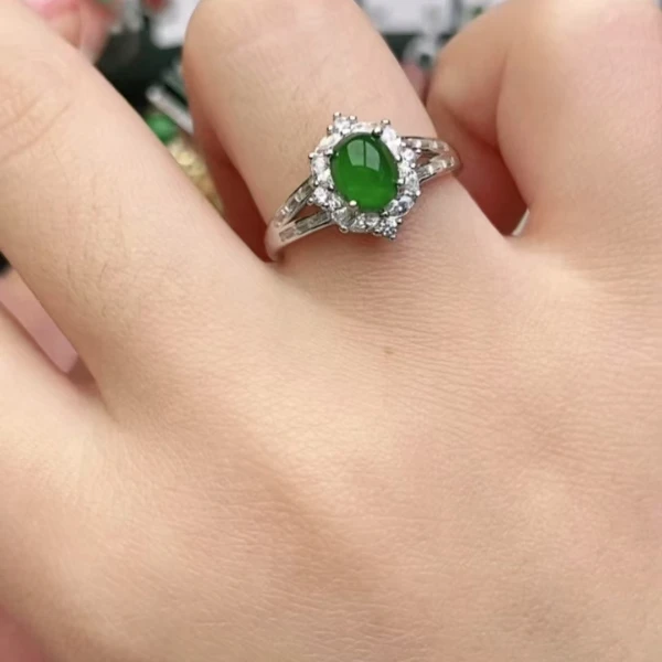 鑫辰珠宝天然A货翡翠银镶嵌设计款开口女戒指时尚百搭