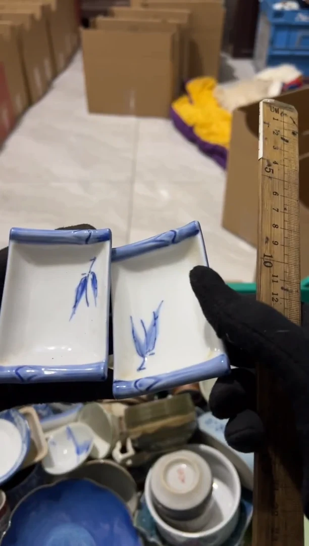 小****服小鸭中古商品默认瑕疵完美主义慎拍