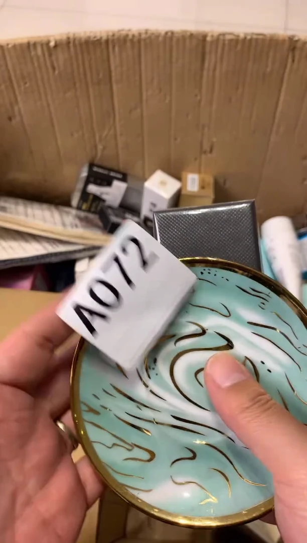 拿**铁瓷器瓷器瓷器瓷器