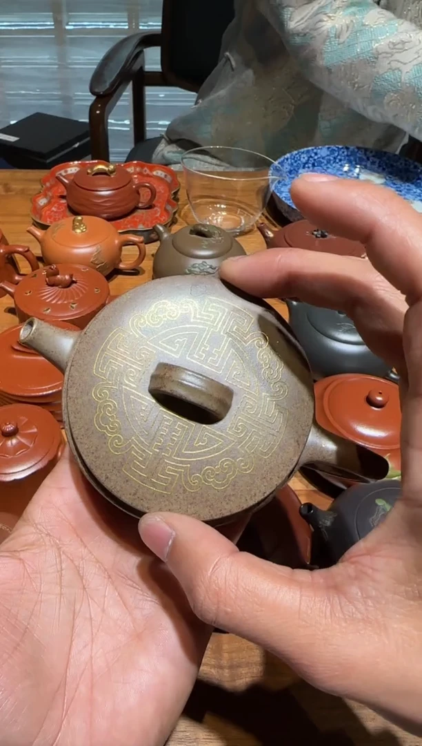 【闪购商品】吴欣初 青段柴烧 素盉