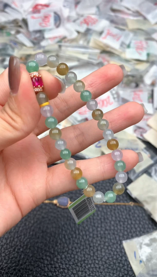 未镶嵌挂件翡翠—