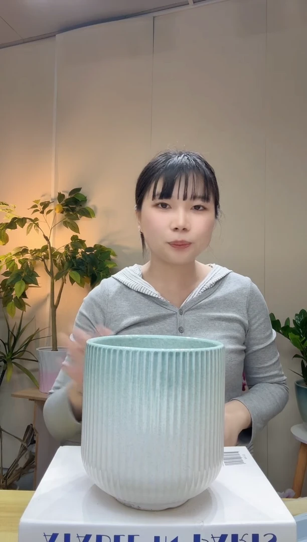 陶瓷花盆 渐变绿 罗马柱口径15/高度15 带塑料托盘＋防土垫