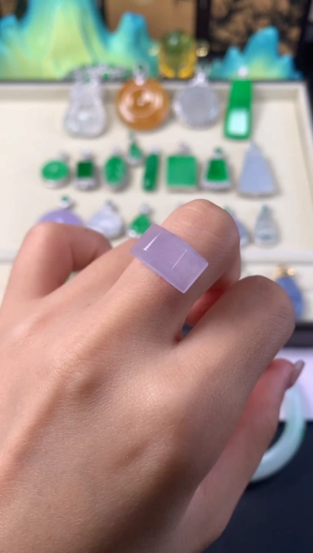 未镶嵌定制翡翠裸石（镶嵌定制）