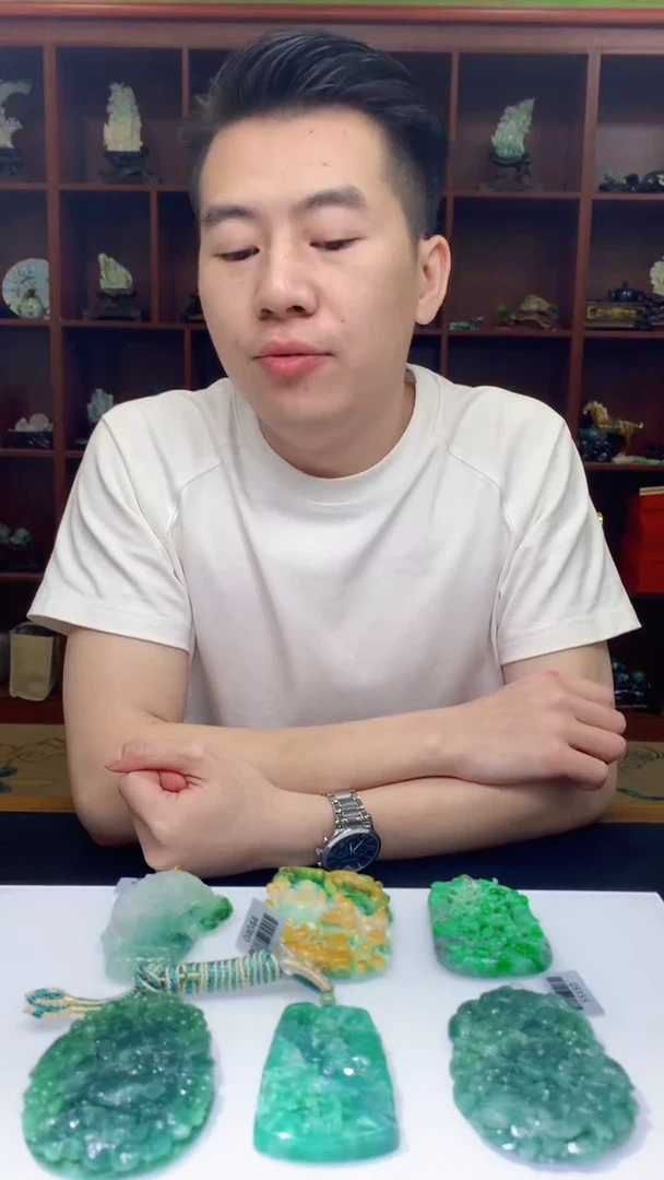 【闪购商品】定制翡翠未镶嵌1088lj-毛货挂件60