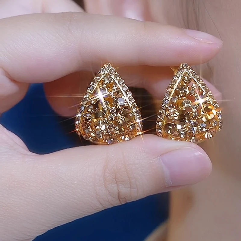 合金耳饰 时尚高级感咖色轻奢气质优雅耳扣满钻轻奢耳环新款