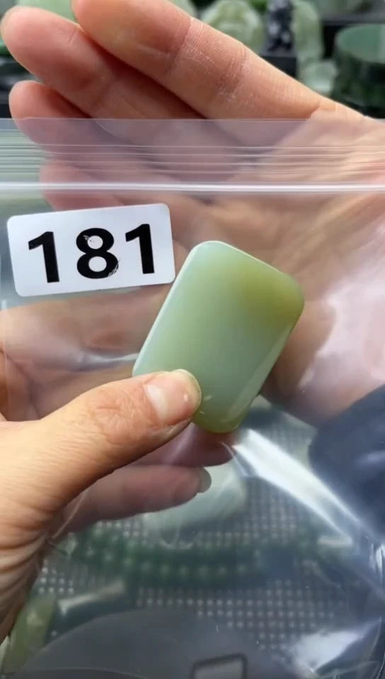 未镶嵌和田玉珠宝半成品牌子