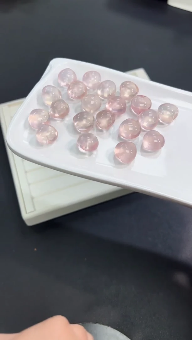 【闪购商品】水晶吊坠(不含链)未镶嵌53f多样性发其一/1个