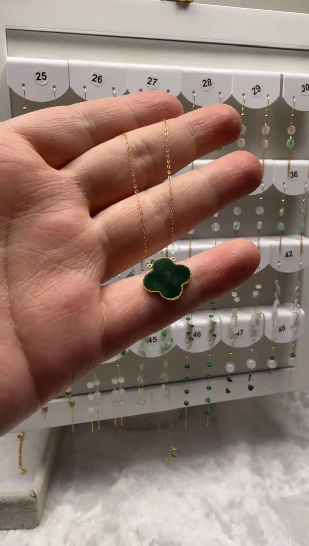 18K金镶嵌翡翠耳饰缅甸天然翡翠a货