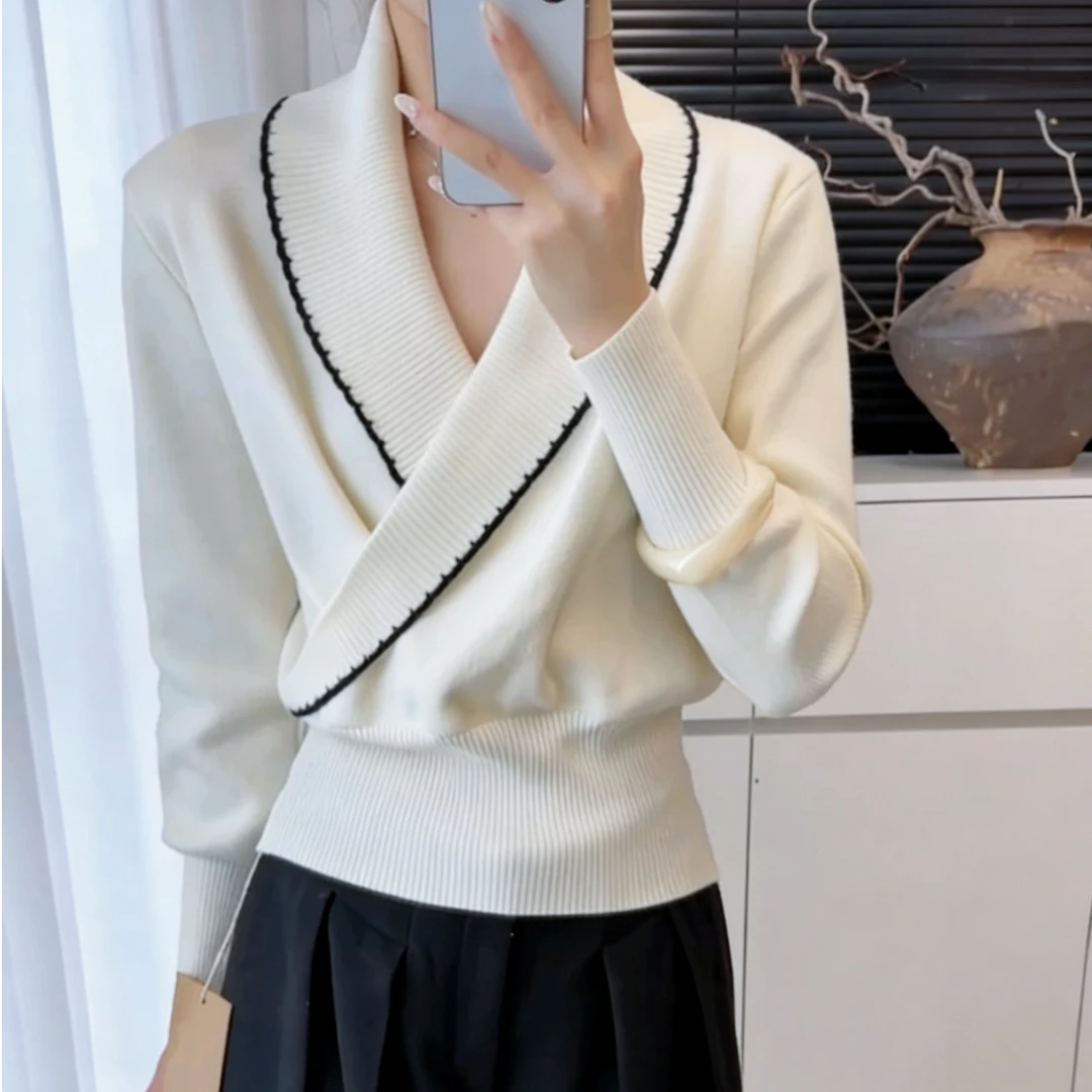 二哥二嫂 法式简约交叉设计针织毛衣