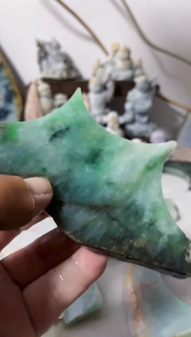 【闪购商品】翡翠吊坠(不含链)未镶嵌A1214