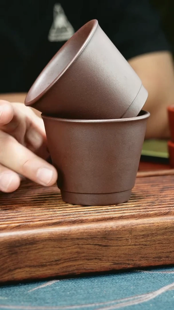 茶杯紫砂石红大斗笠2只