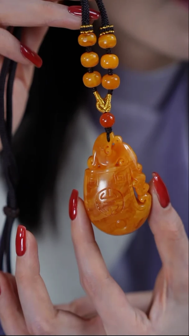 【闪购商品】琥珀颈饰未镶嵌老蜡吊坠