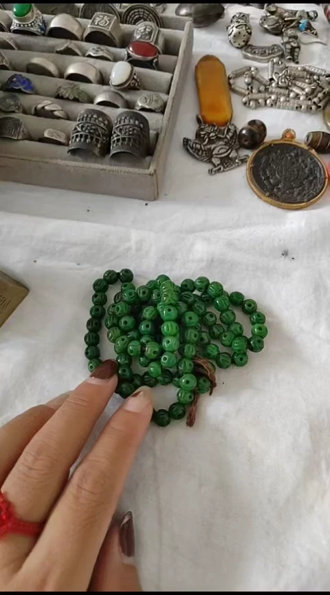 大叶紫檀（黑酸枝木类）紫**人1