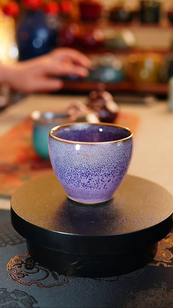 【闪购商品】瓷片045  紫鸡心杯 何      