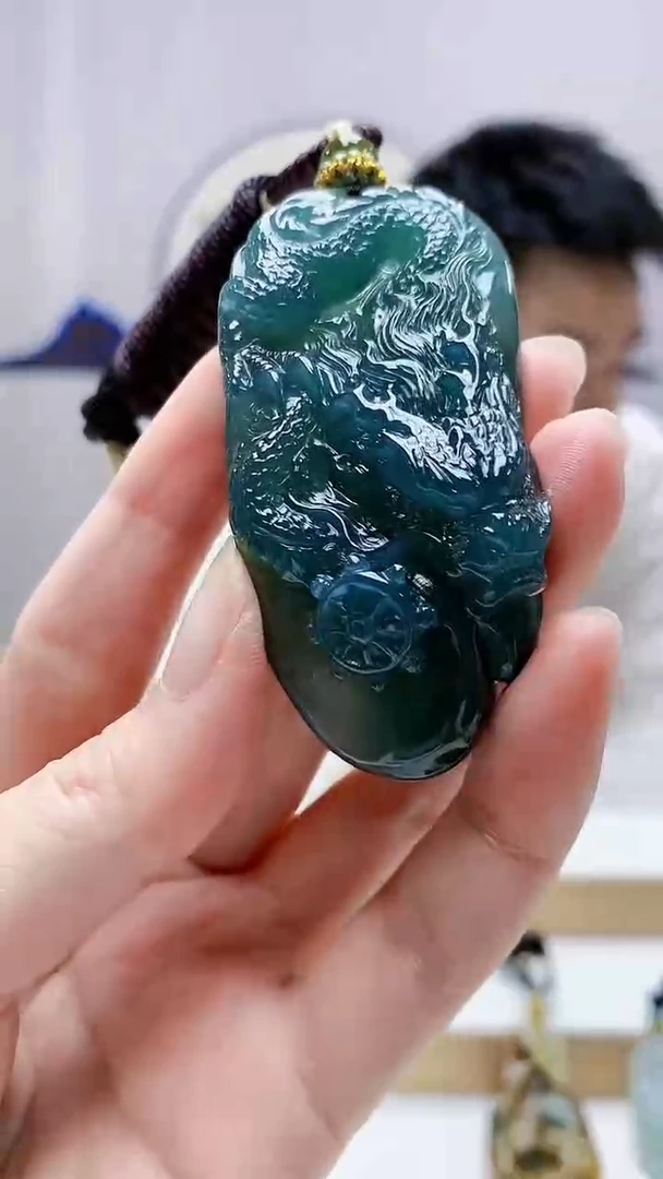 未镶嵌定制翡翠5028zm-毛货挂件龙牌66