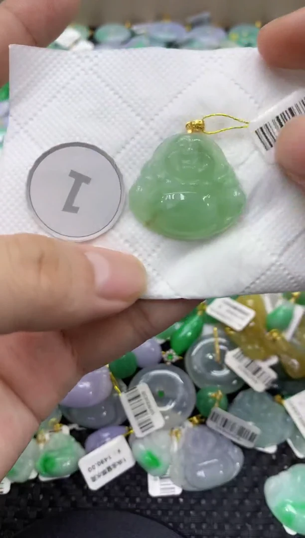 颈饰未镶嵌翡翠天然缅甸翡翠A货