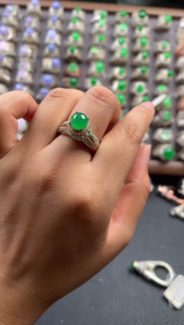 未镶嵌定制翡翠天然缅甸A货翡翠戒面 11.12