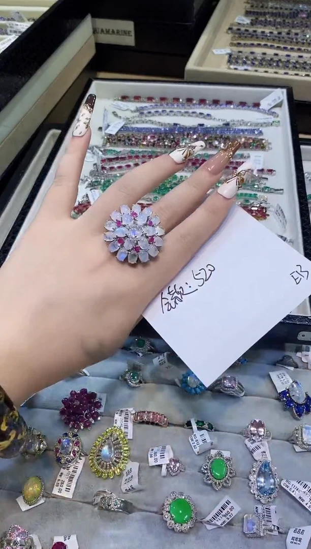 银S925镶嵌戒指月光石楚楚珠宝中古甄选不退换