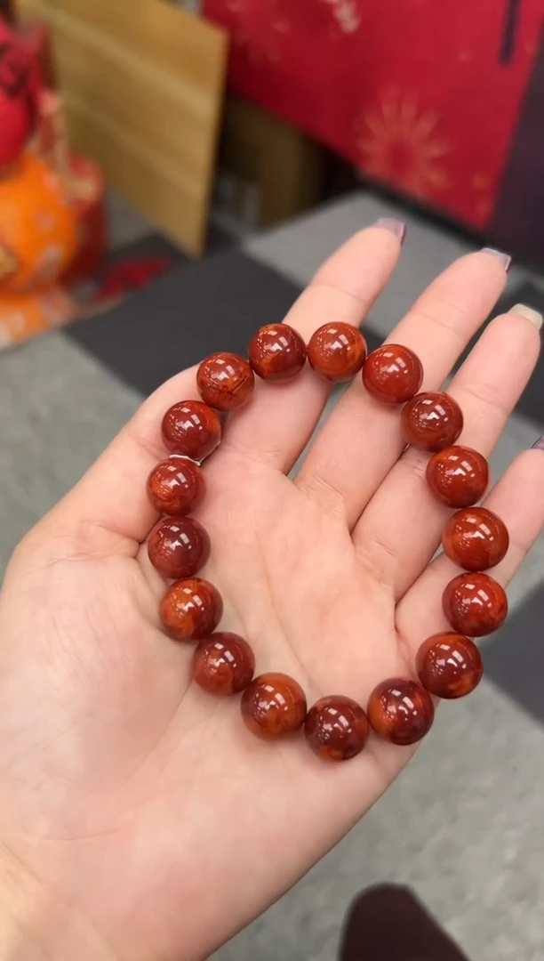 【闪购商品】南红玛瑙珠串未镶嵌多样发其一/12/92197314