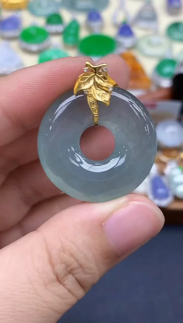 颈饰18K金镶嵌翡翠362-中国好珍宝