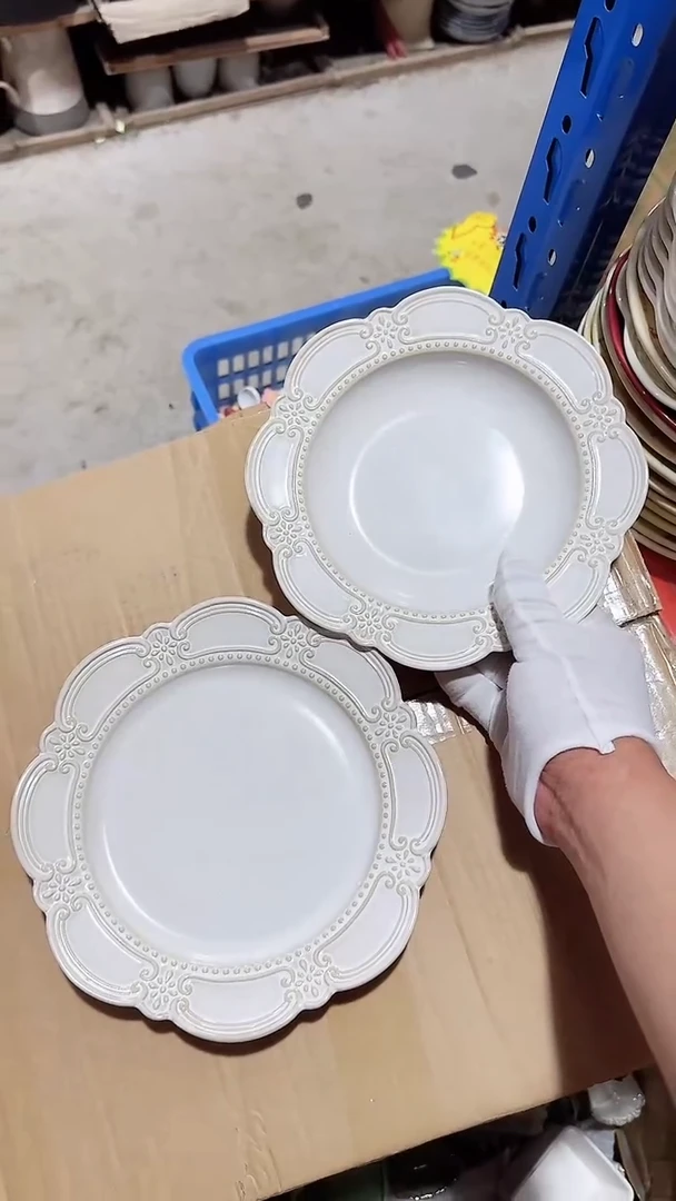 碗2个米洛 浅盘和深盘 微瑕 凑满20元包邮