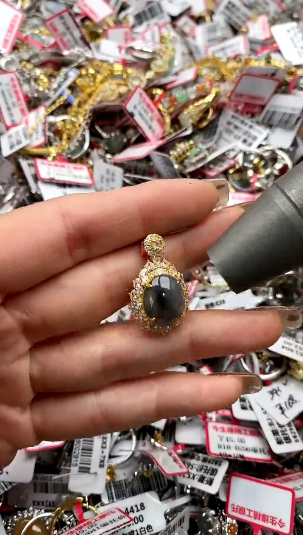 【闪购商品】翡翠戒指银S925镶嵌66666666      8