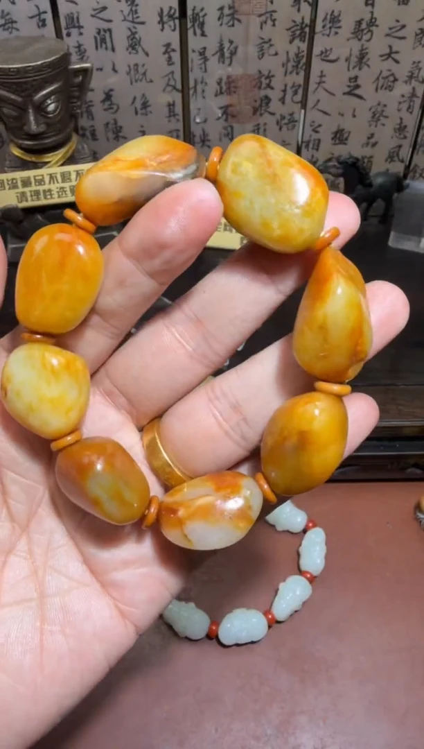 未镶嵌和田玉挂件和田玉