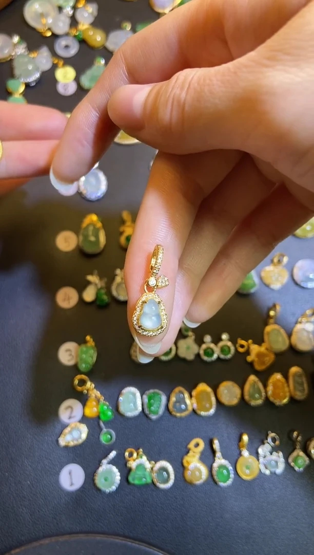 吊坠(不含链)银S925镶嵌翡翠1