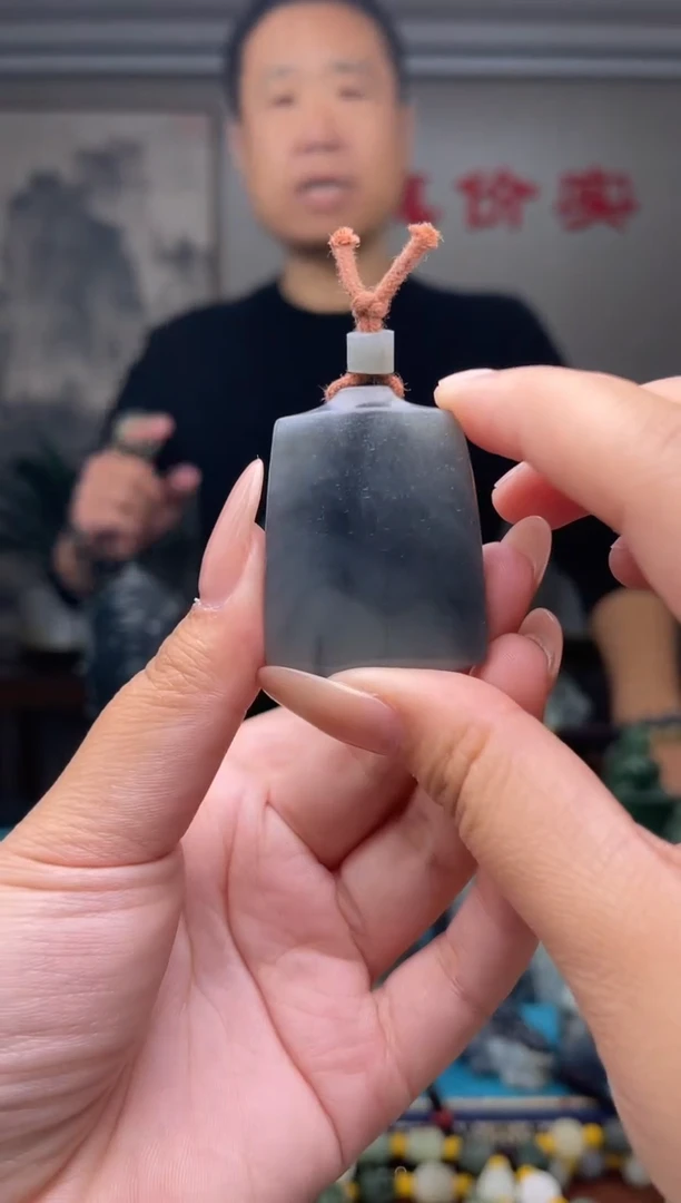 未镶嵌和田玉挂件1