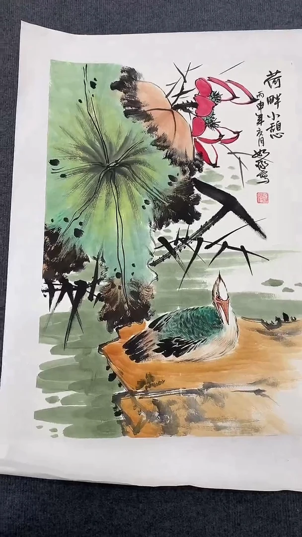 竖款精品开三花鸟，