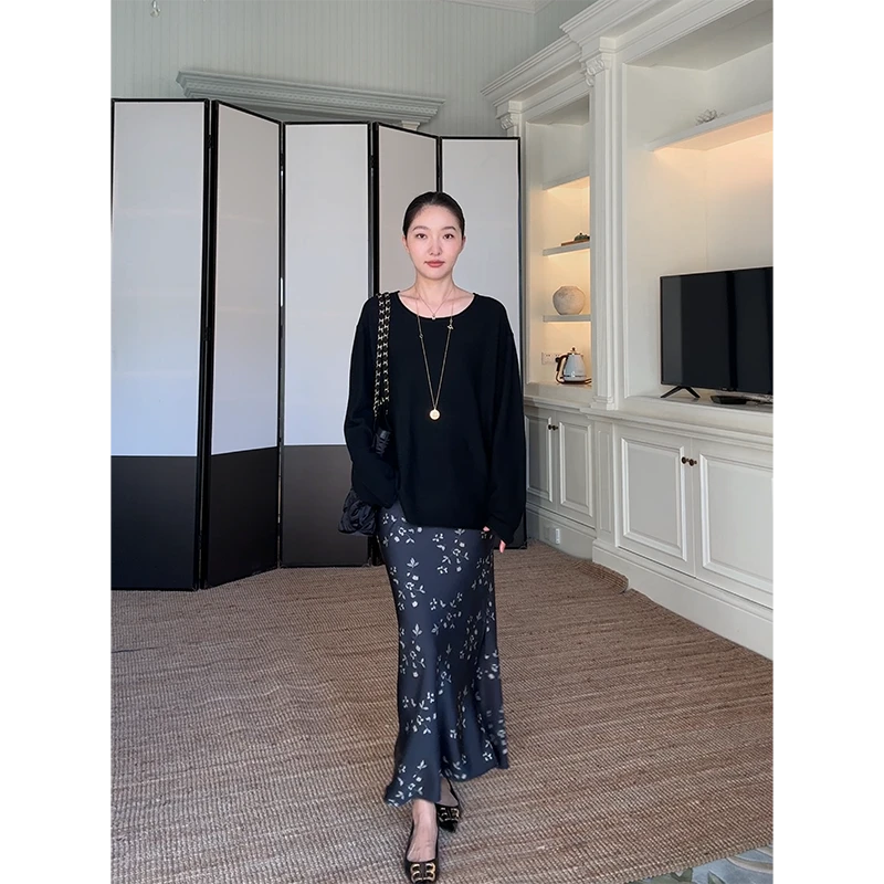 郭九九呢 桑蚕丝羊毛圆领宽松针织衫花色斜裁半身裙 G925Z12722