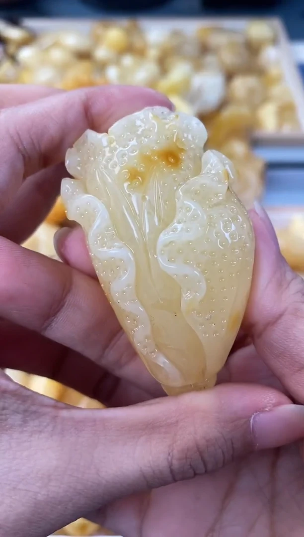 未镶嵌琥珀裸石天然琥珀蜜蜡