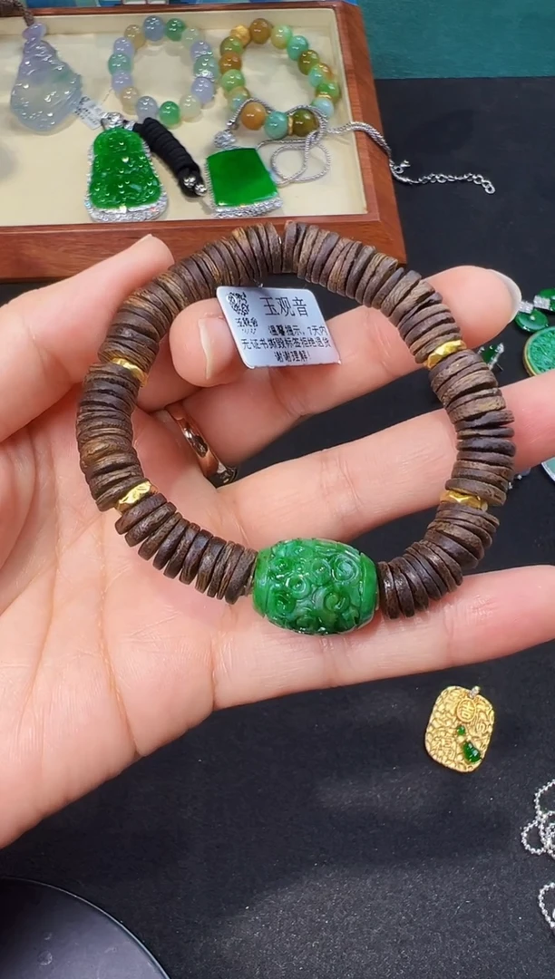 【闪购商品】翡翠手串未镶嵌手串