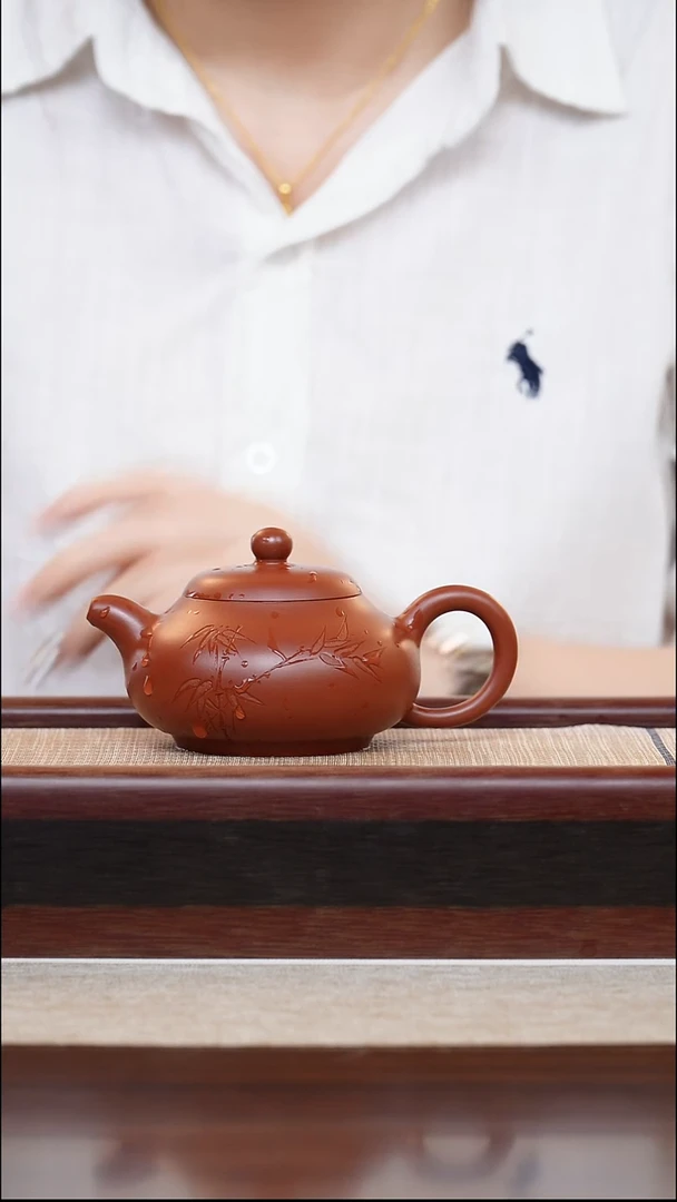 朱泥刻绘玉乳180cc宜兴手工紫砂壶