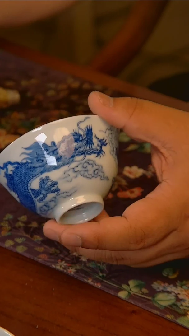 杯手工手绘杯杯很美丽