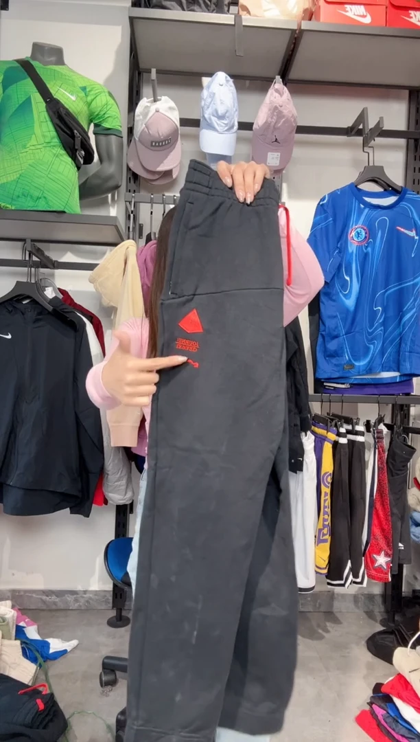 1419   编码 瑕疵款直播间过款为准 尺码L