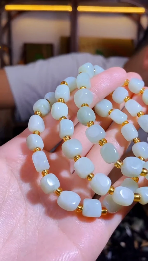 颈饰未镶嵌和田玉多样性发货 拍一发一