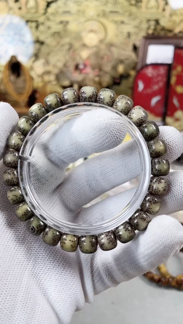 手串星月菩提9*8月带横纹一线天大留白糯冰料 银标级 一物一图！